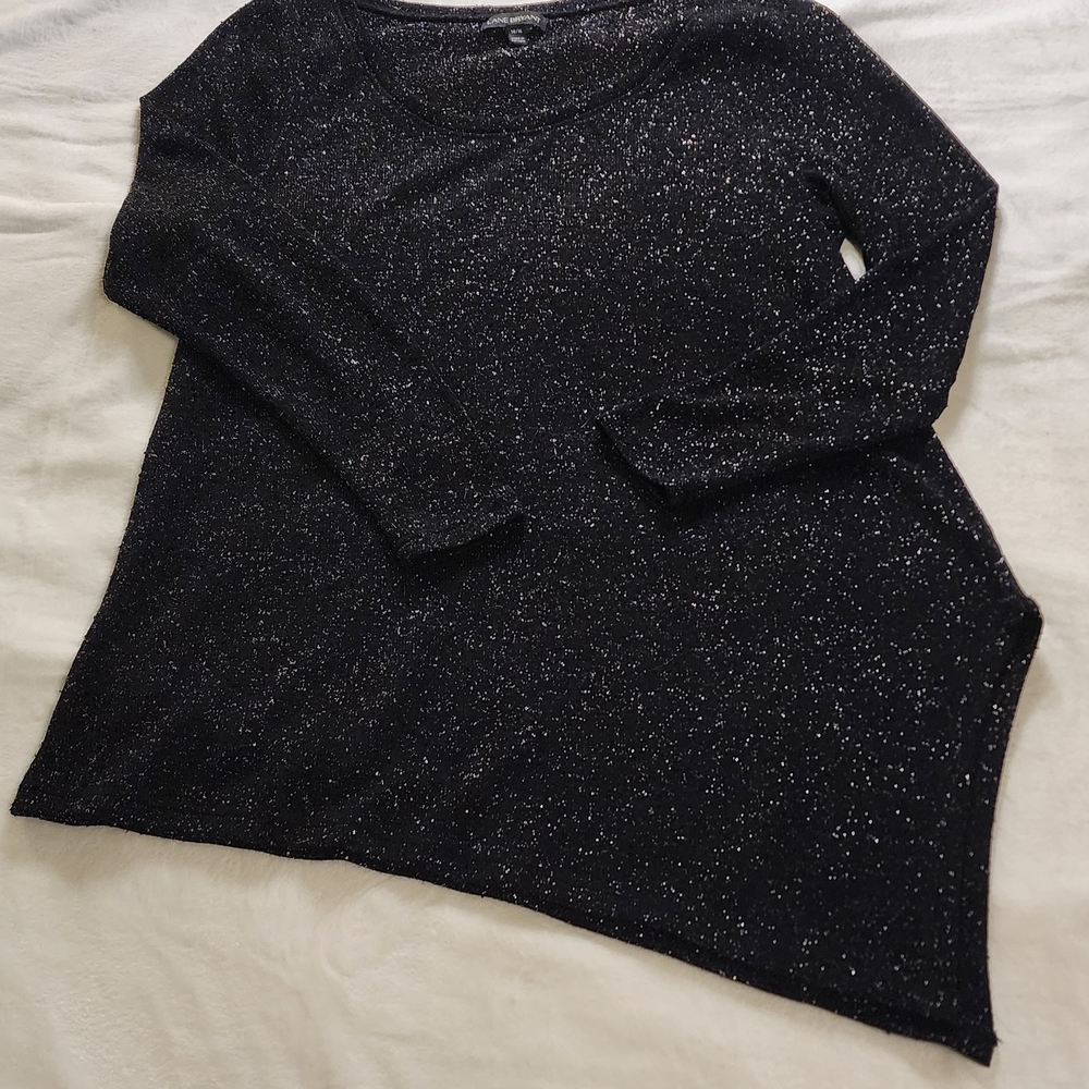 Lane Bryant Black and Silver Sparkle‎ Sweater, Asymmetrical Hem EUC